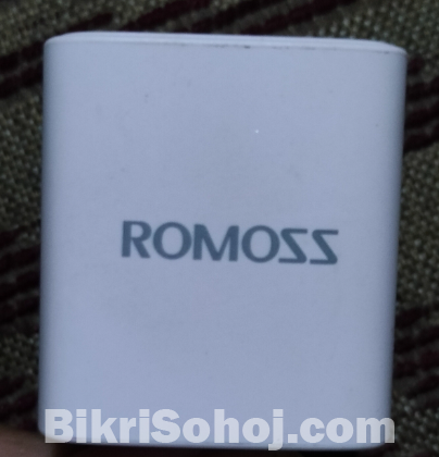 Romoss original iphone type c charger